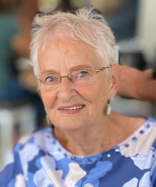 Obituary of Thressa Jean Slabbekoorn