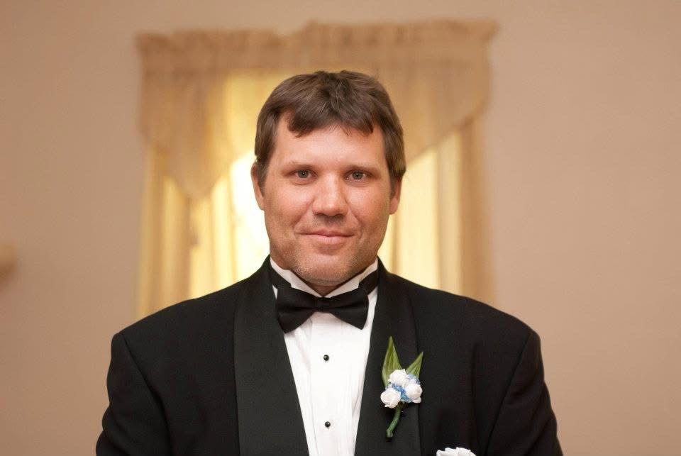 Obituary of Randy Arms