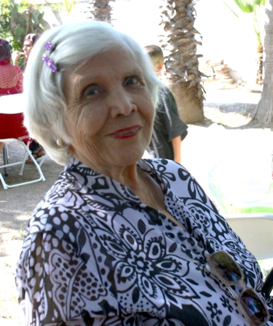 Obituary of Amelia S Sandoval