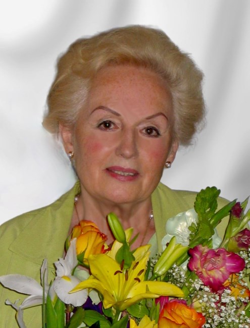 Obituary of Lucyna Nowakowska Pienkowska