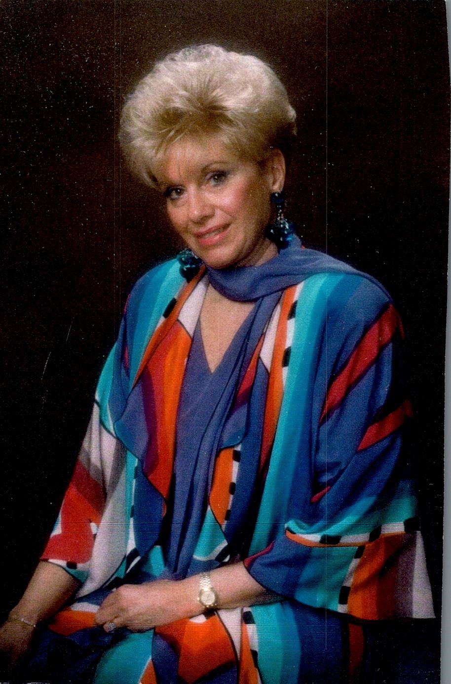 Obituary of Carolyn E Wilson