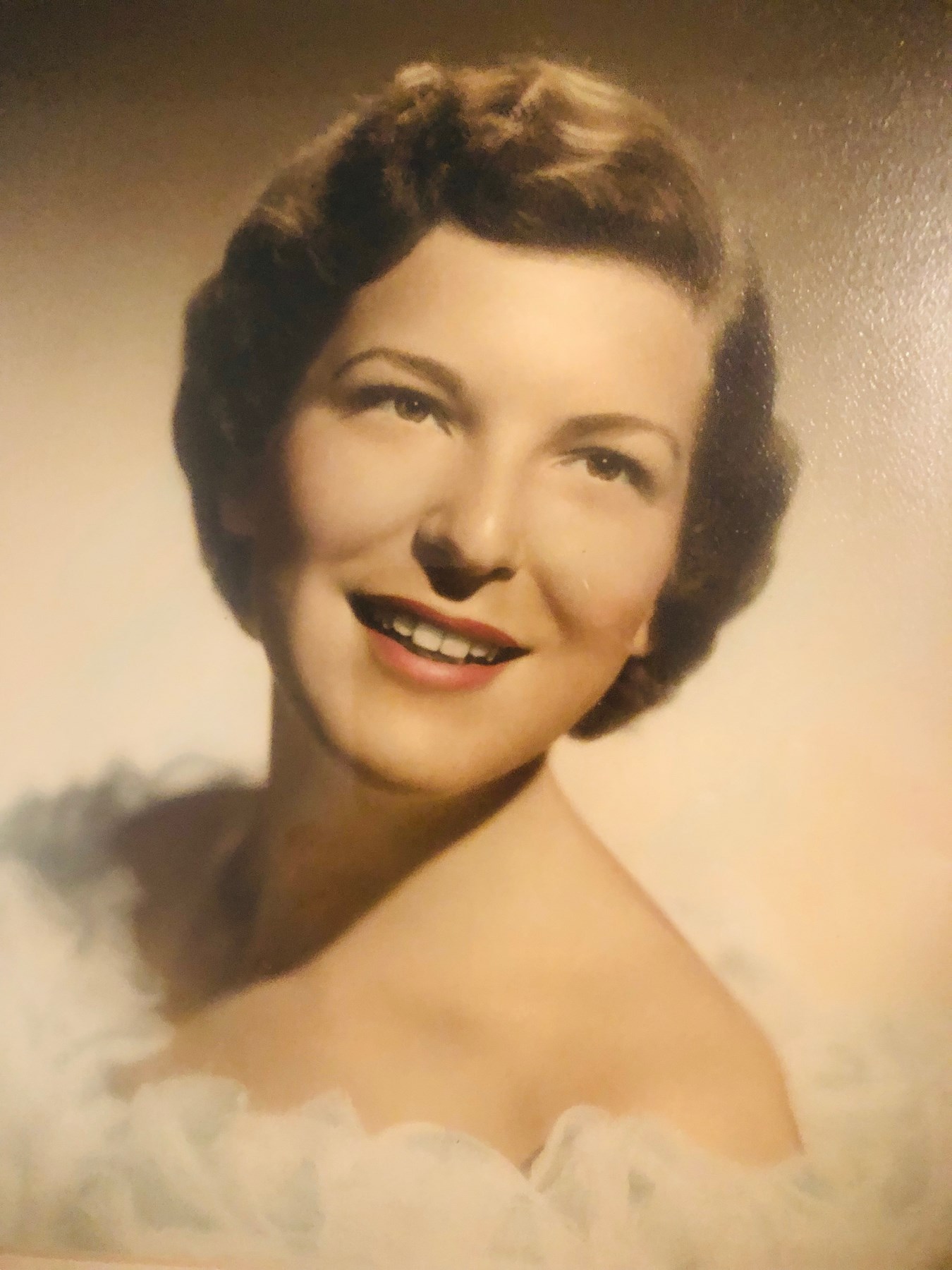 Obituary of Sandra Charlotte Brodnax Russell