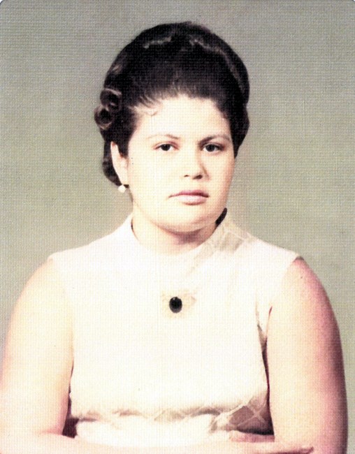 Obituary of Amalia Cardenas