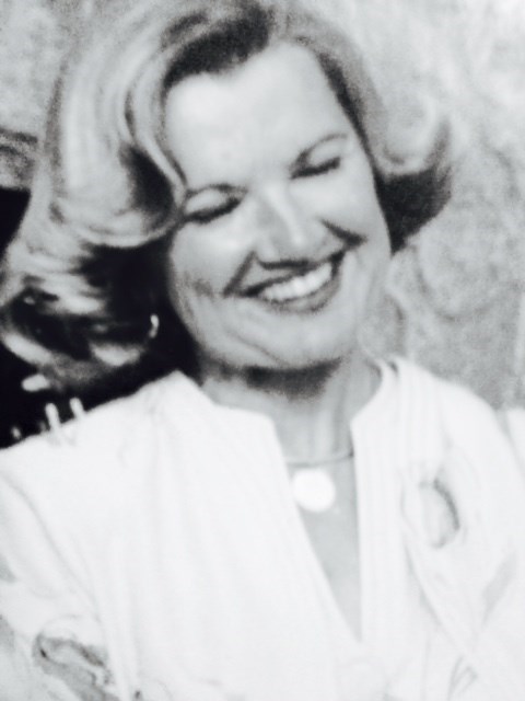 Obituary of Shirley T Courtney