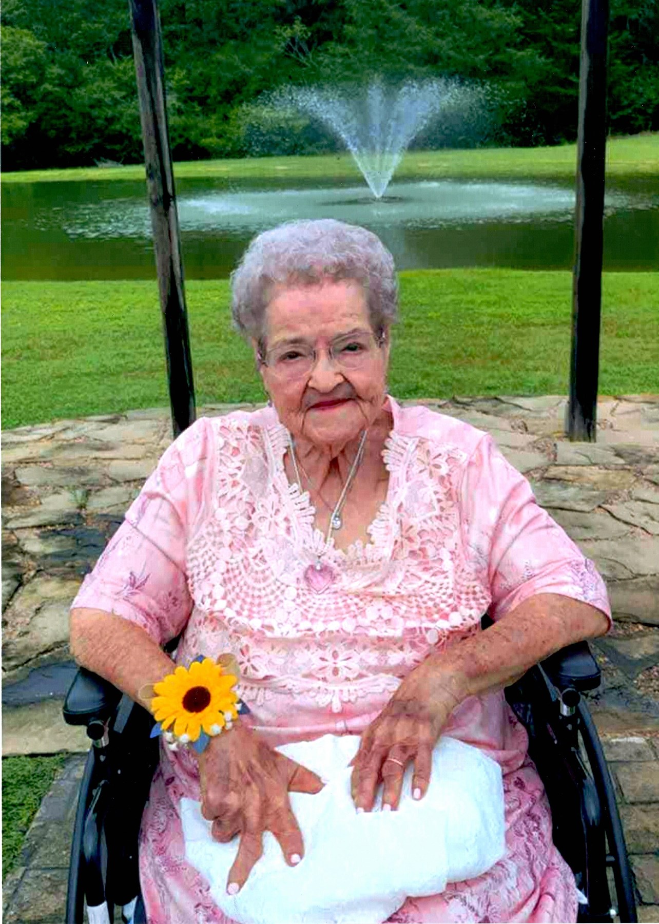 Obituary of Ada Louise Elliott