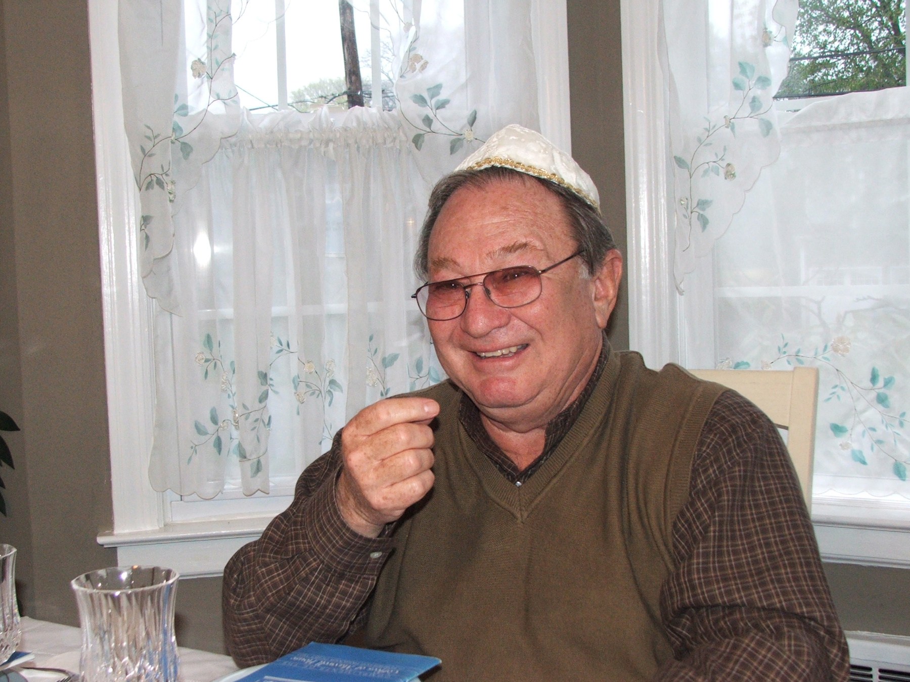 Obituary of Arthur Sachs