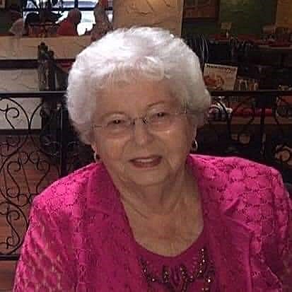 Obituario de Juanita "Nita" M. Hughes