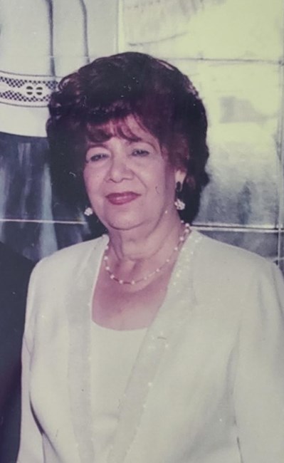 Obituario de Ofelia Dominguez