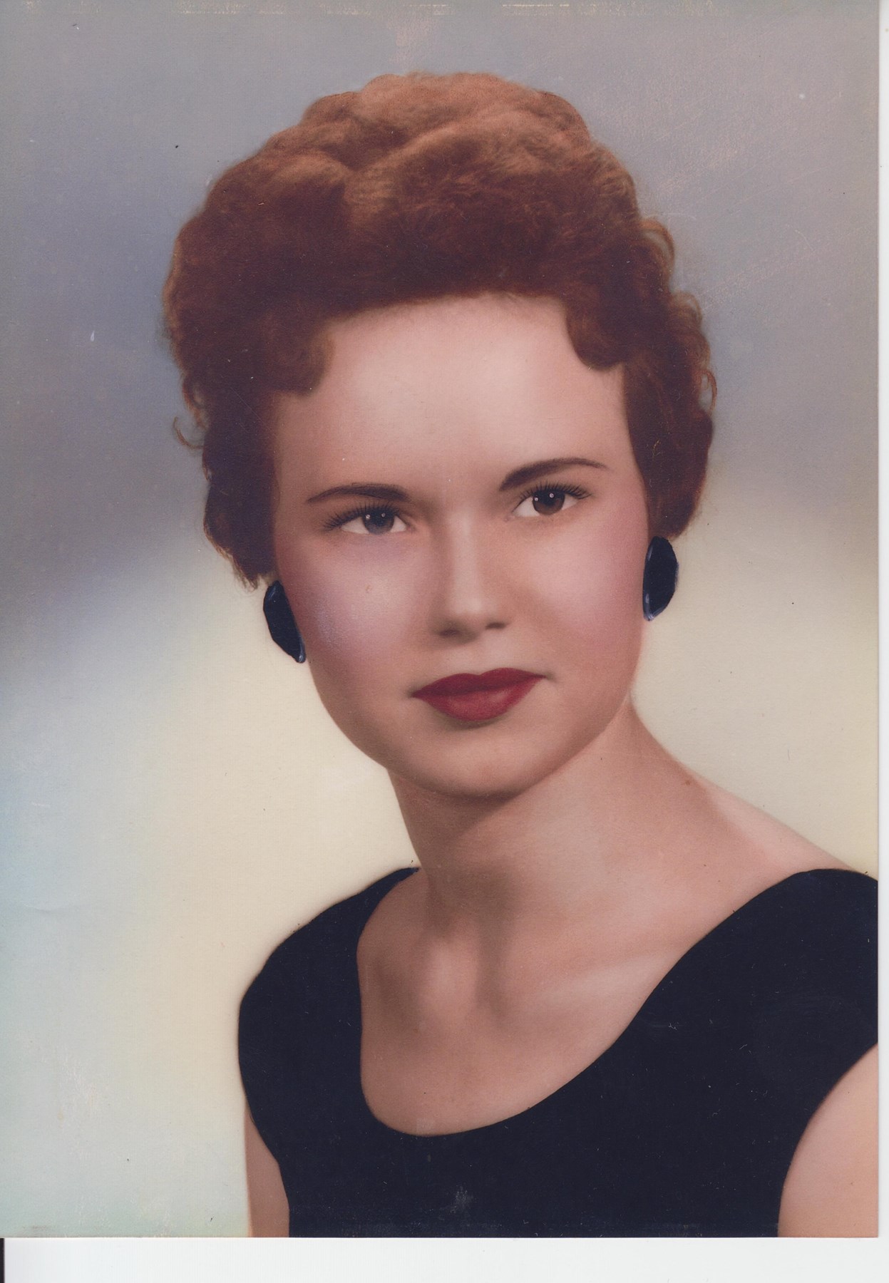 Obituary of Dorothy Helen Legere