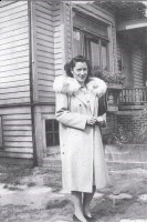 Obituario de Agnes E. Taylor