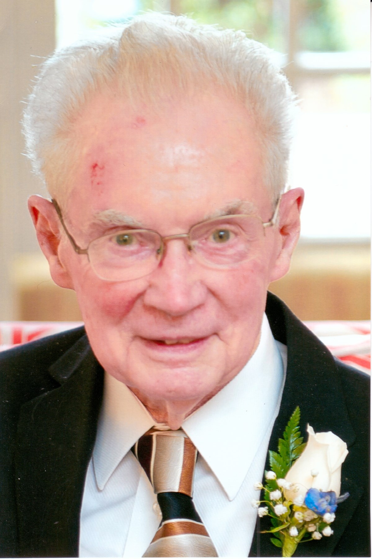 Obituary of Eugene "Gene" Ellis Bell