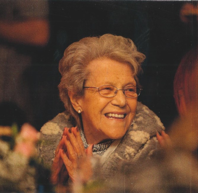 Obituary of Murielle Carroll