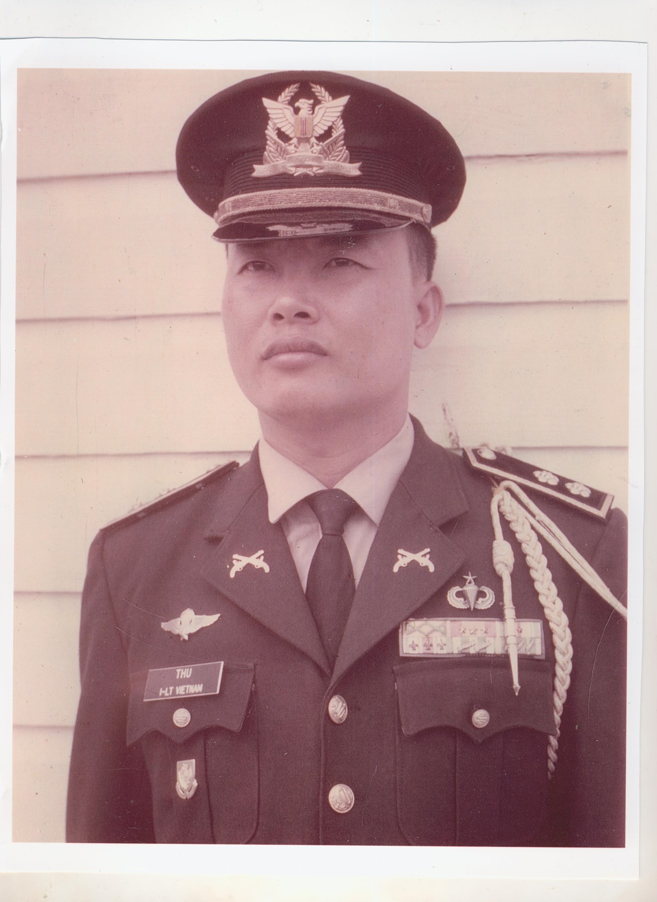 Obituary of Thu Dinh Nguyen