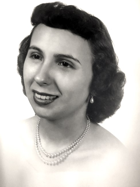 Obituary of Jeanette Bertha Hoch