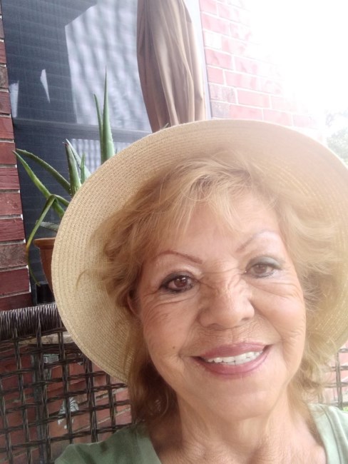 Obituary of Rosalinda Robles Ellis