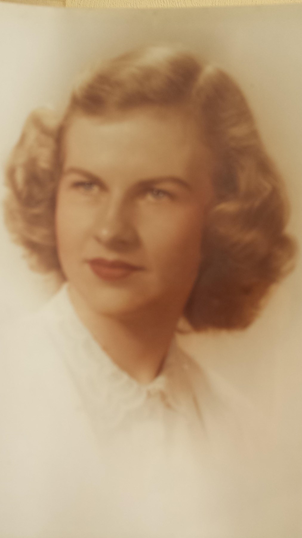 Obituary of Anne D. Isley