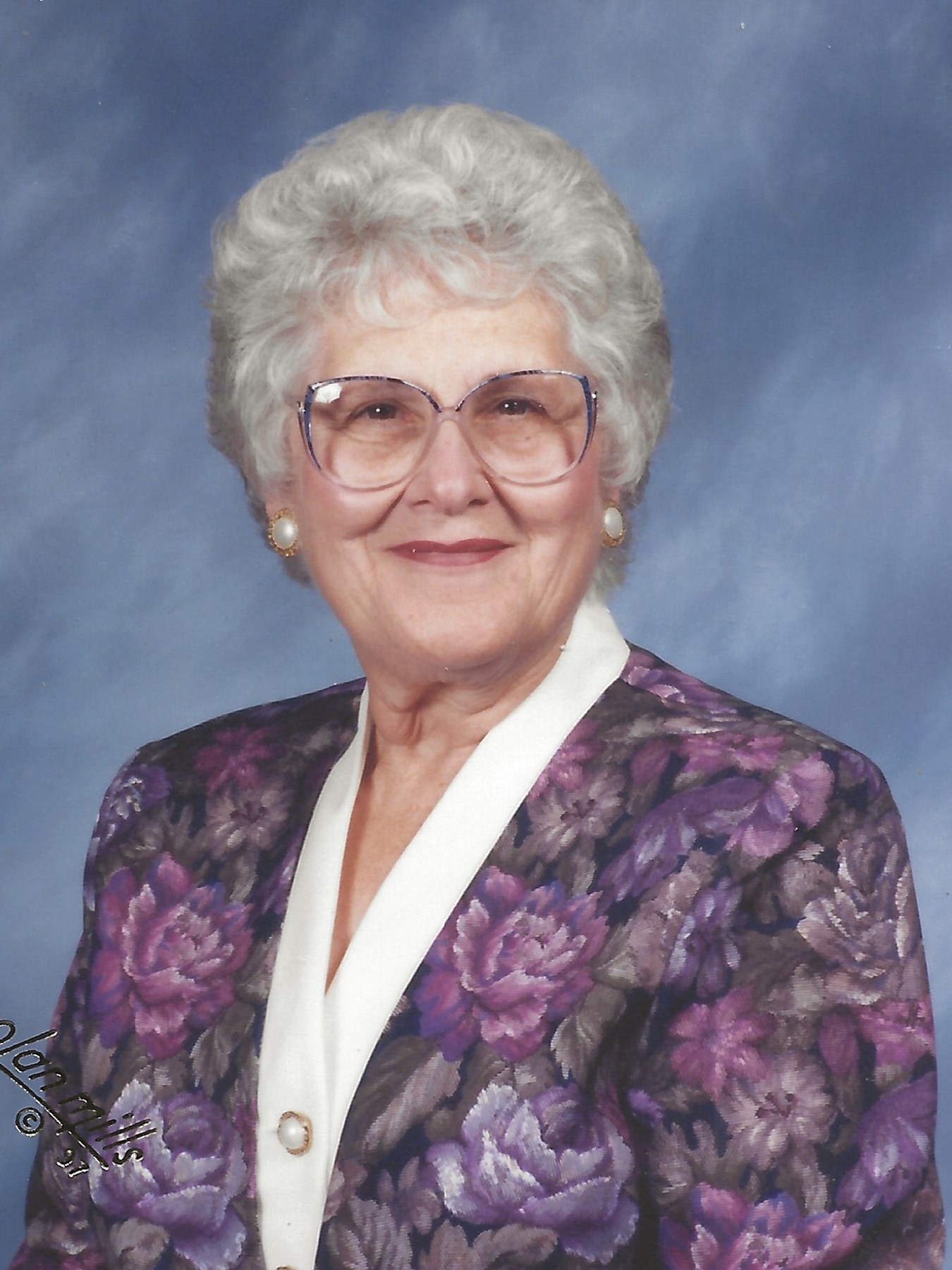 Obituary of Velda J. Linnens