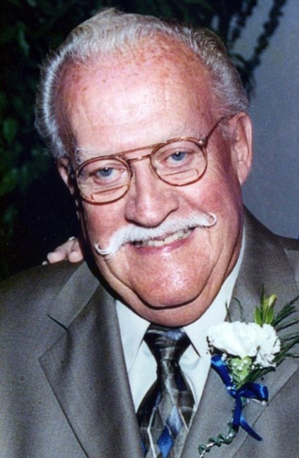 Obituary of Raymond L Keck