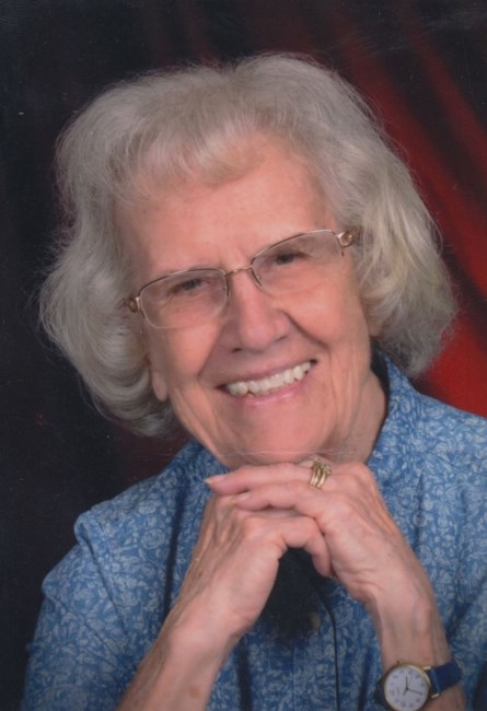 Obituary of M. Maxine Weaver Cunningham