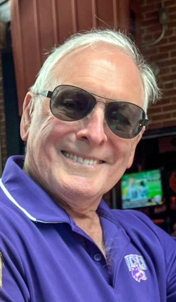 Avis de décès de Carroll "Keggs" Simpson