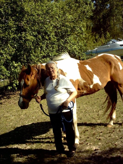 Obituary of Luz Maria Ruiz