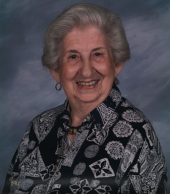 Obituary of Gloria Dueñas Hernandez