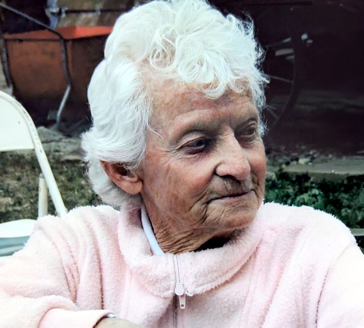 Obituary of Donna Mae Baker