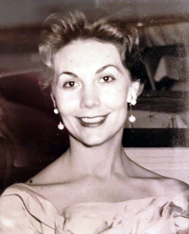 Obituary of Phoebe Mueller