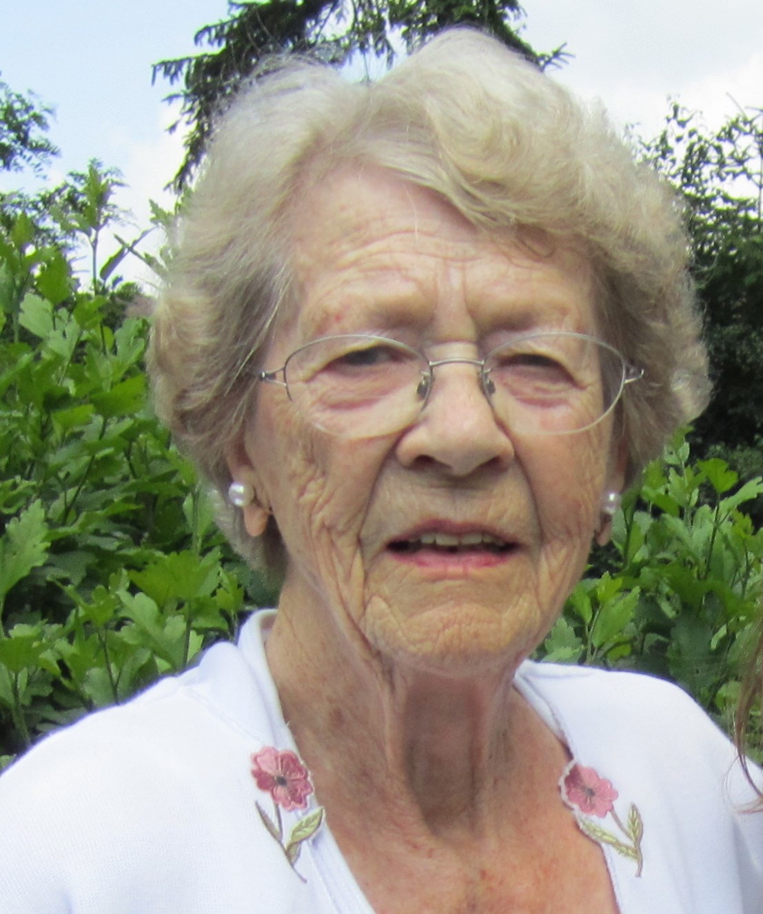 Obituary of Shirley Aileen Barton