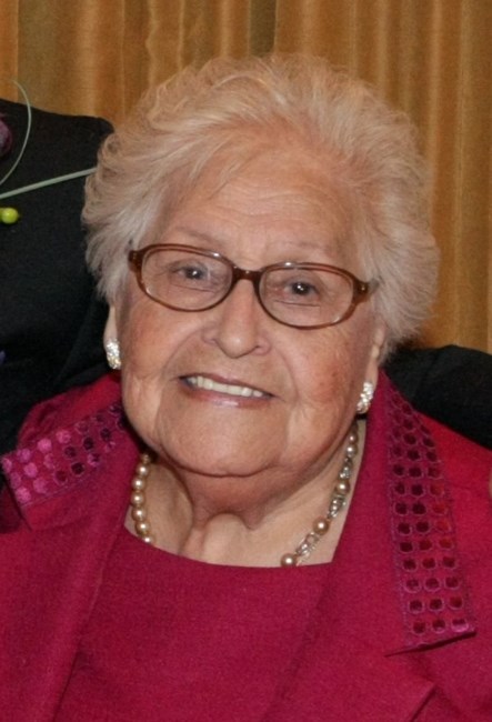 Obituario de Aurora "Ama" Ramirez