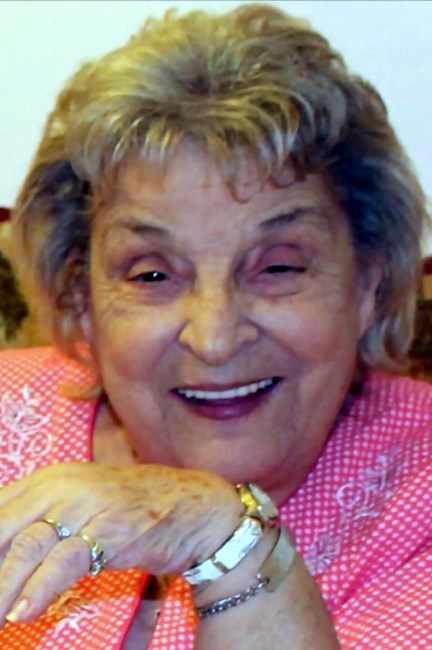 Obituario de Doris Louise King