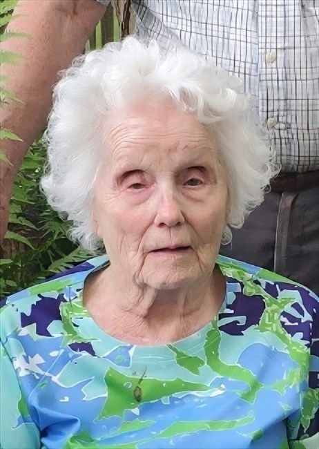 Obituario de Marjorie B Steiner