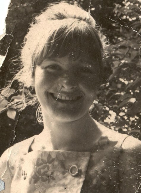 Obituary of Elke Anna Katharina Schmidtke Stone