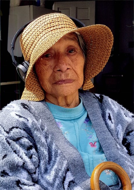 Obituary of Esther Perez Ruiz