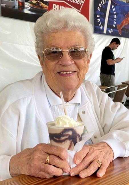 Obituary of Arlene D. Grant