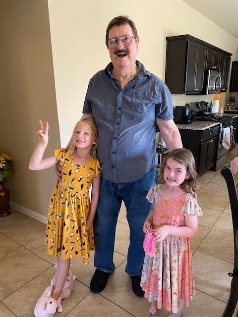 Obituario de Cecil F. Henderson