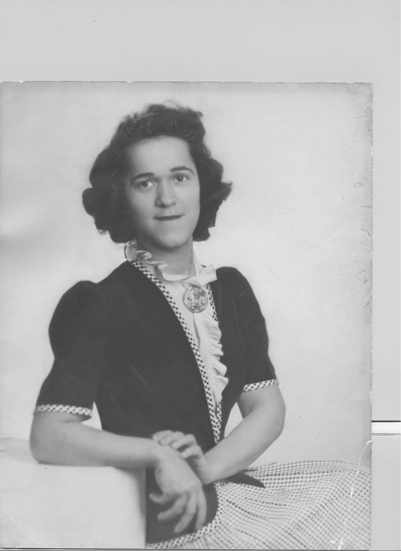 Obituary of Violet J Singler