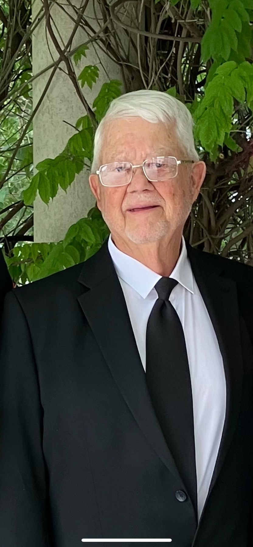 Obituary of Harry E. Riggins