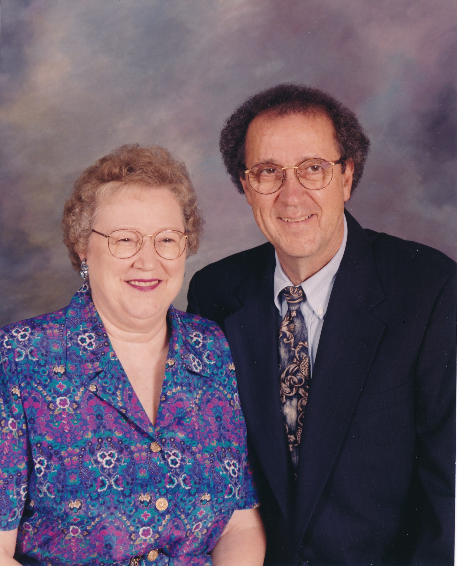 Obituario de Mr. Lowell E Cook Jr.