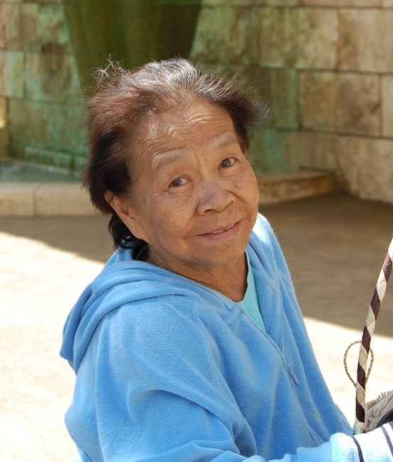 Obituary of Panida Thaosatien