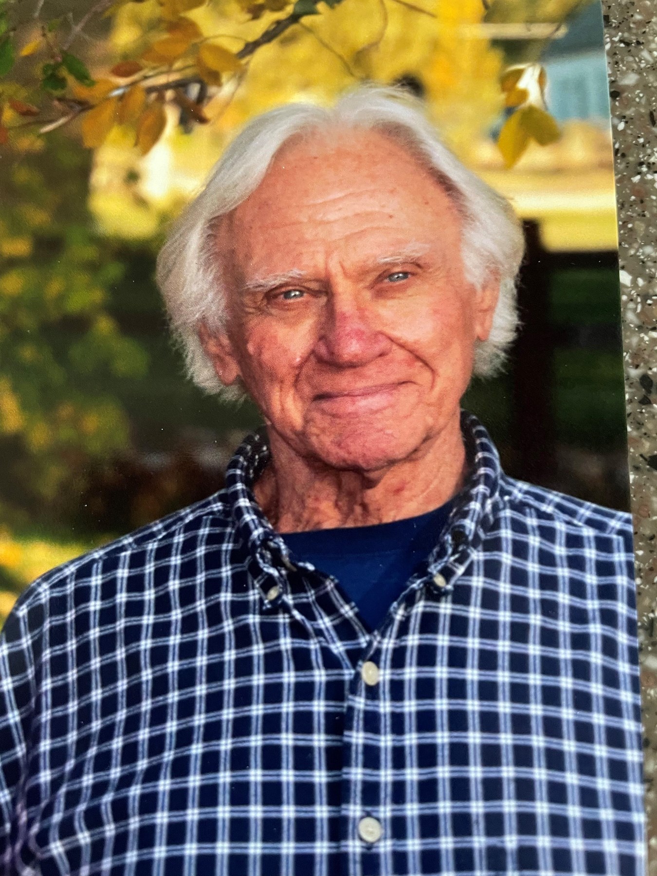 Obituary of Douglas George Reynolds