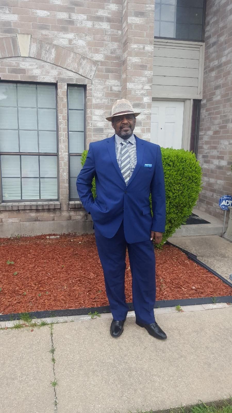 Obituary of Victor Lee Manor