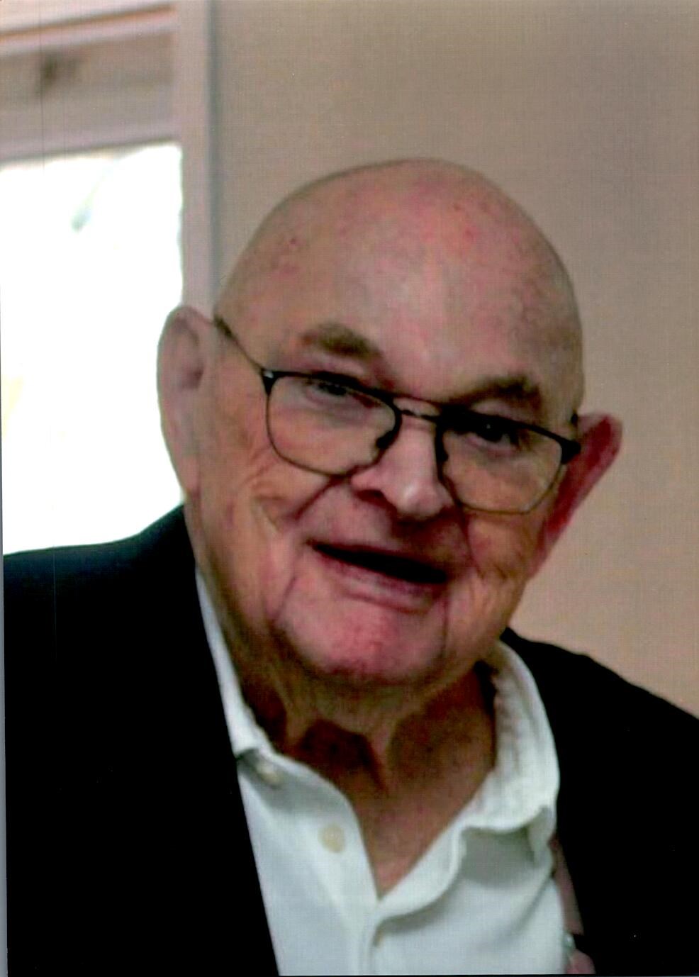 Obituary of Thomas D Creighton Sr.