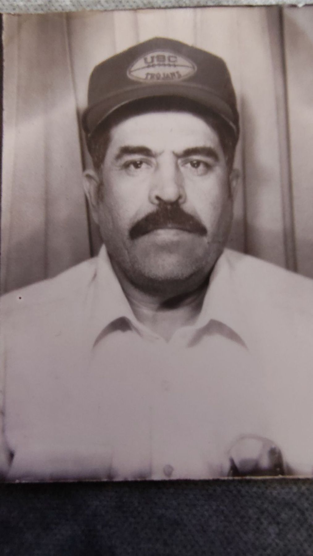 Obituary of Ramon Munoz Gutierrez