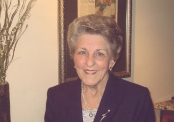 Obituary of Helene Diaz
