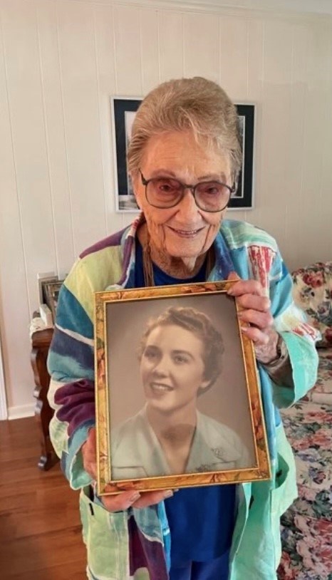 Obituary of Betty Holsenbeck Gercken