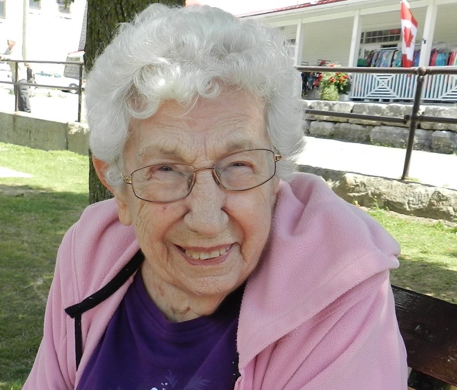 Obituary of Teresa Mary Lyons