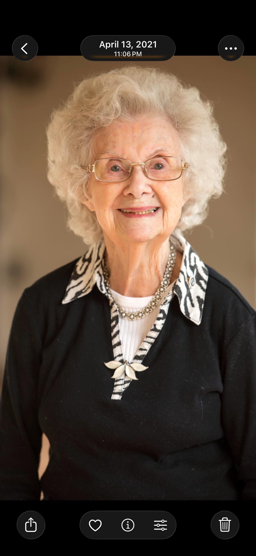 Obituary of Iris M Grimmer