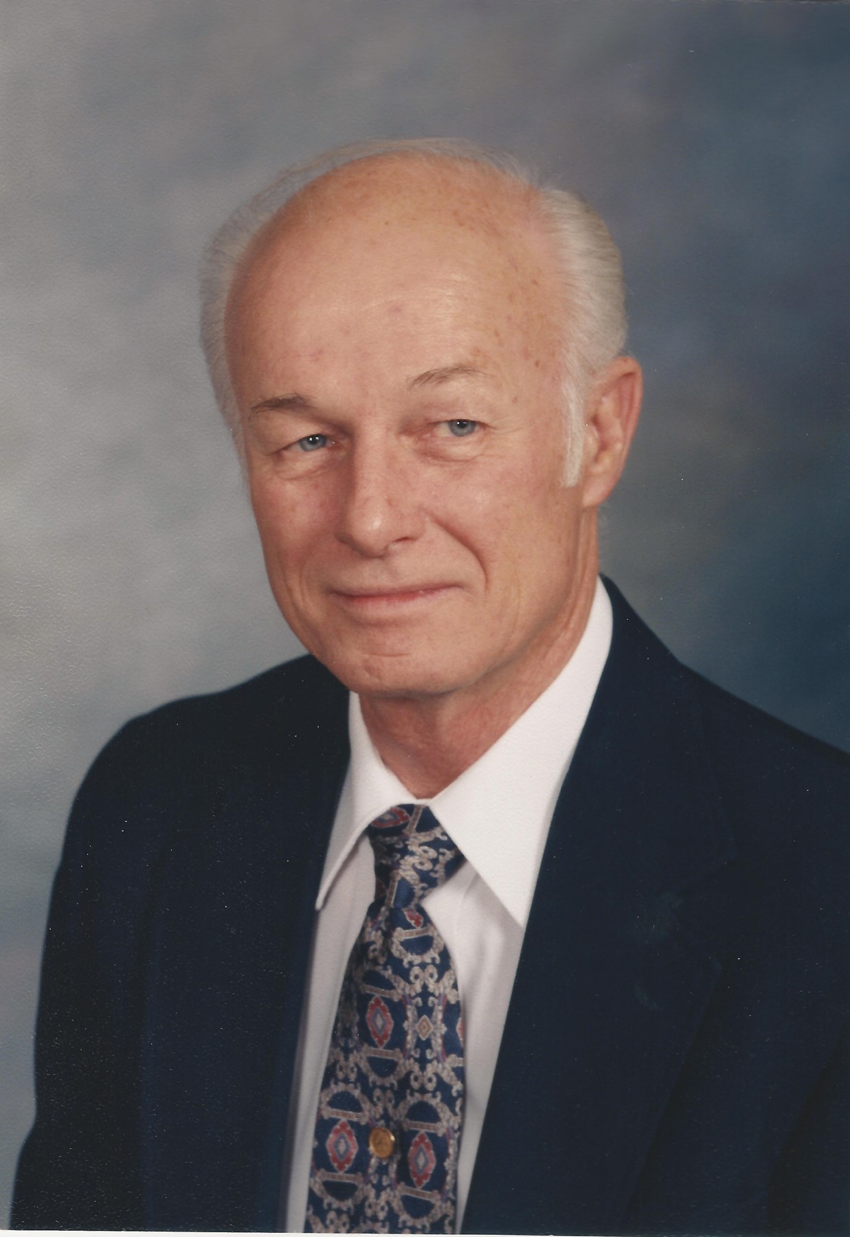 Obituario de MSgt. Gary P. Jones, (USAF Retired)