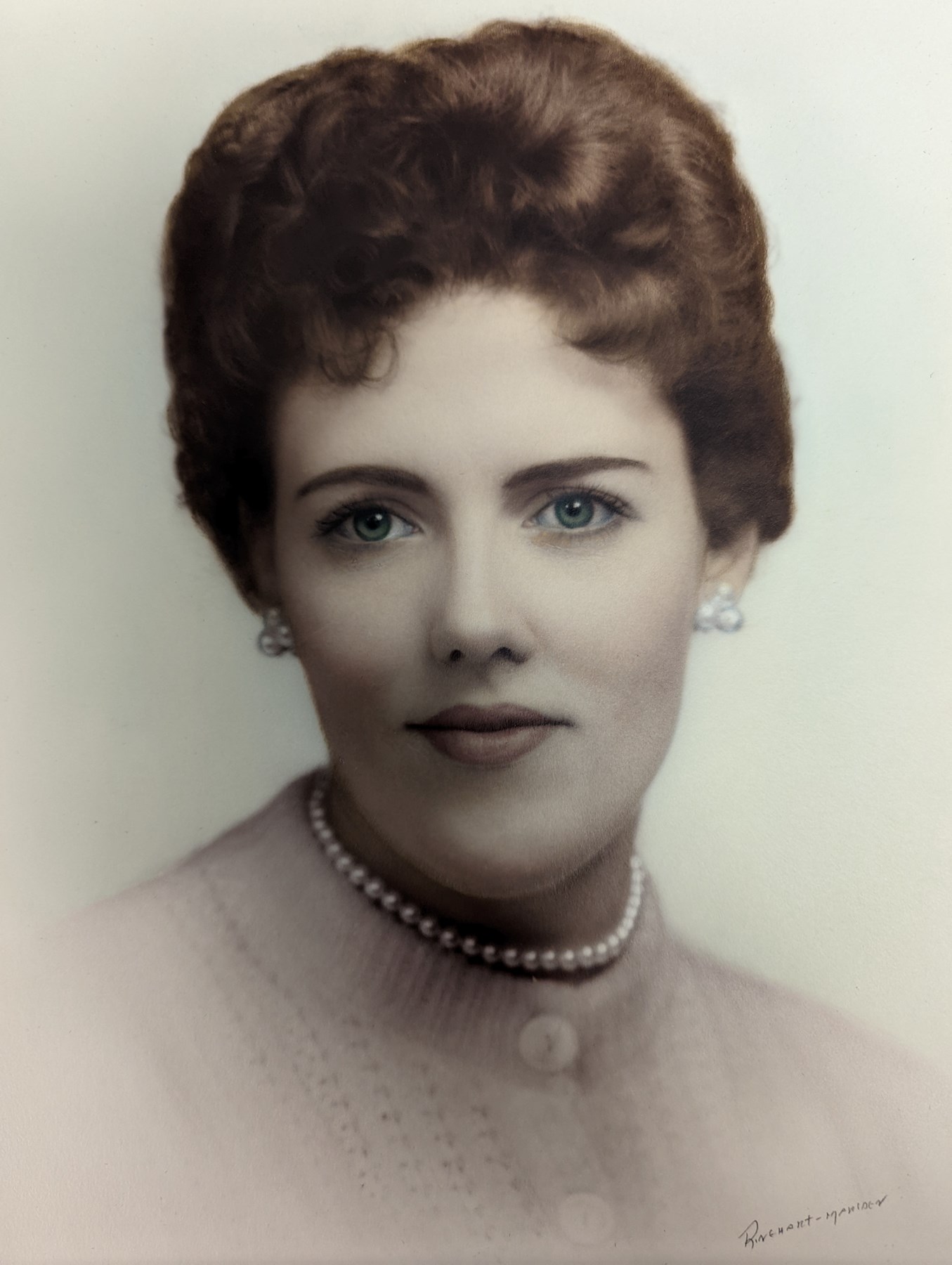 Obituary of Beverly Darlaine Berney